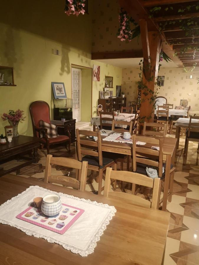Le Pommier Chambre D'Hote Clussais-la-Pommeraie Buitenkant foto